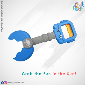 Kids Sand Grabber Claw Toy