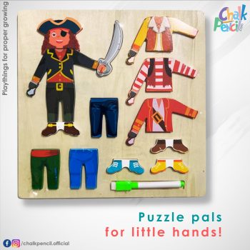 Pirates Dressup Puzzle Set